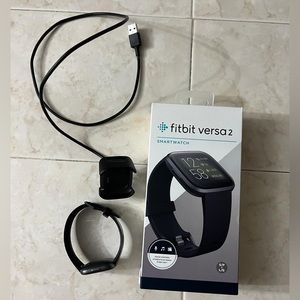Fitbit Versa 2 Smartwatch